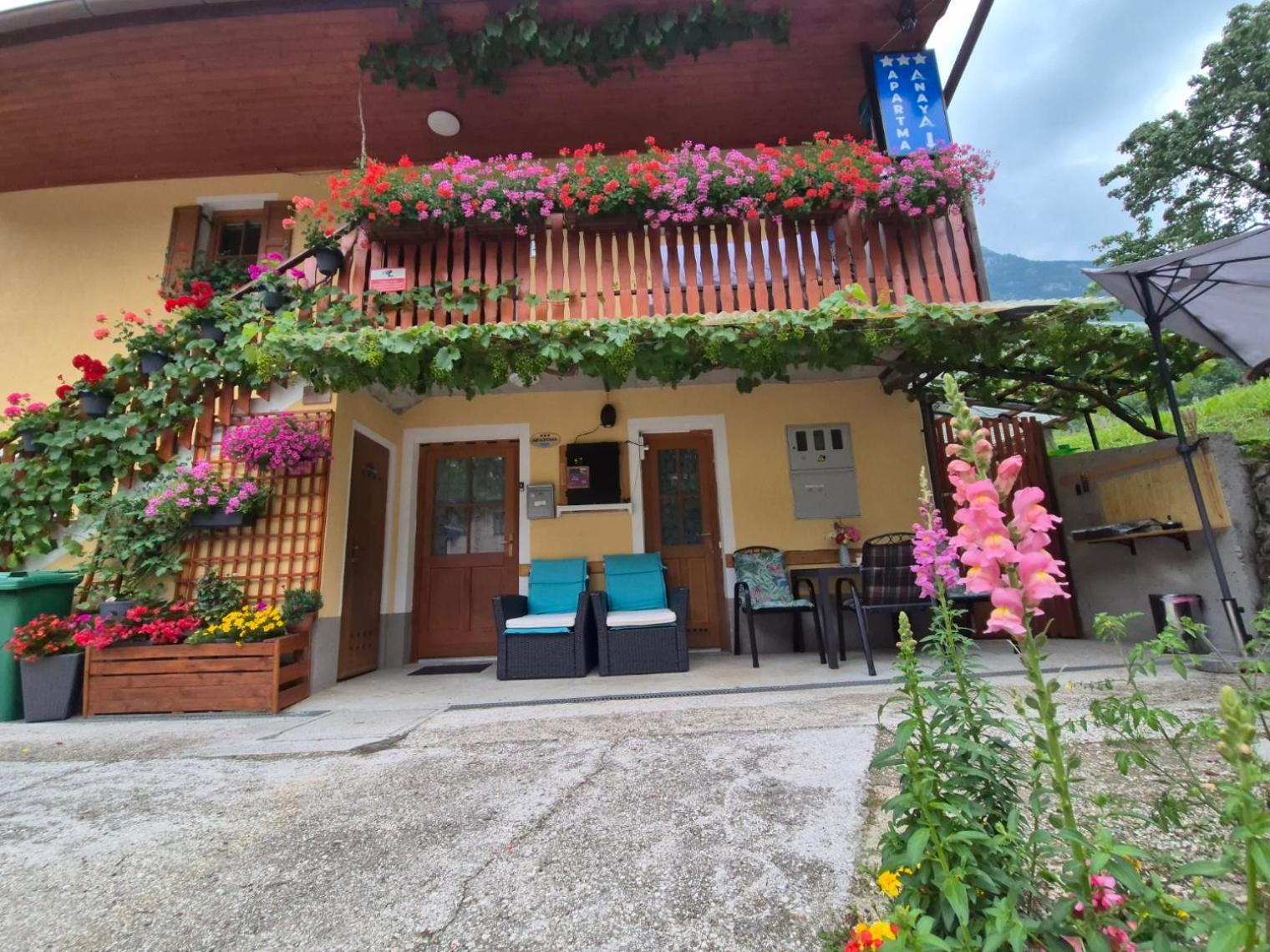 Apartment Anaya Paradise For Families Bovec Exterior foto